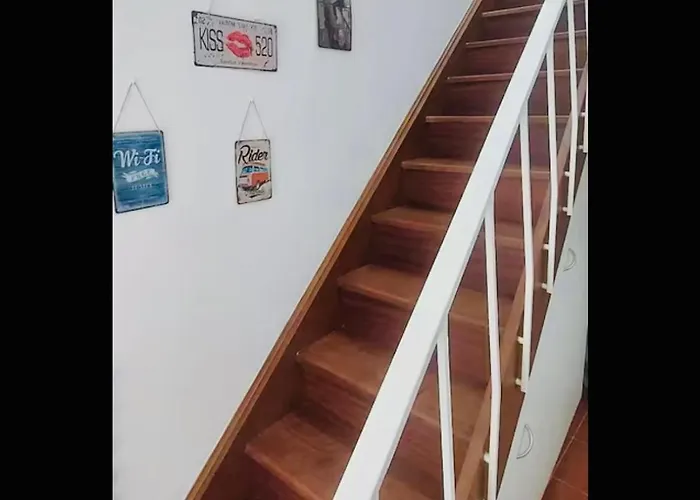 Casa Da Tia Binda - Refugio No Centro Historico Nyaraló Monção